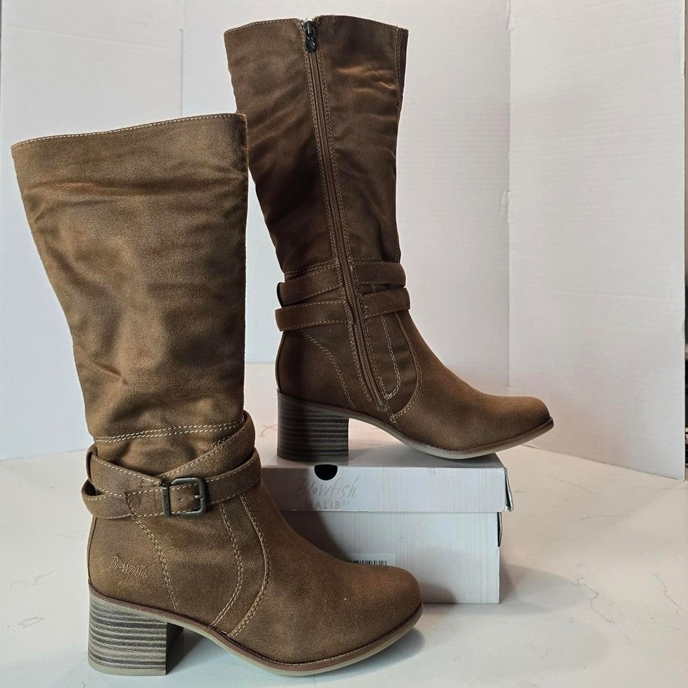 Blowfish Malibu women's binda heeled boots color rust oiled vegan suede - 8 US